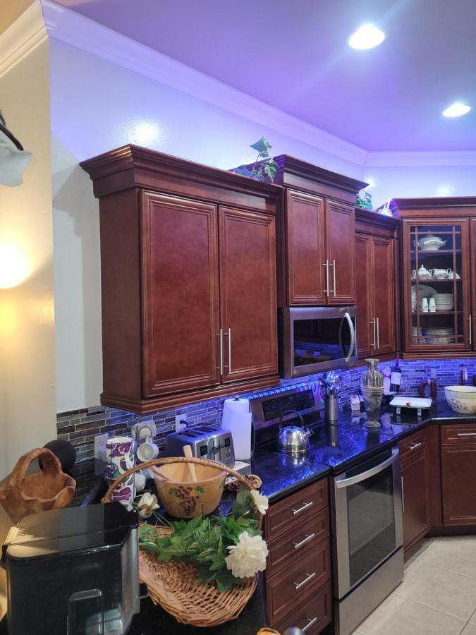 Cape Paradise B & B - Your Luxury Tropical Retreat Cape Coral Zewnętrze zdjęcie